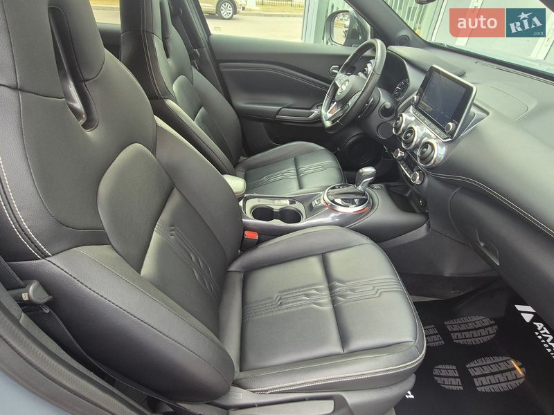 Внедорожник / Кроссовер Nissan Juke 2023 в Киеве