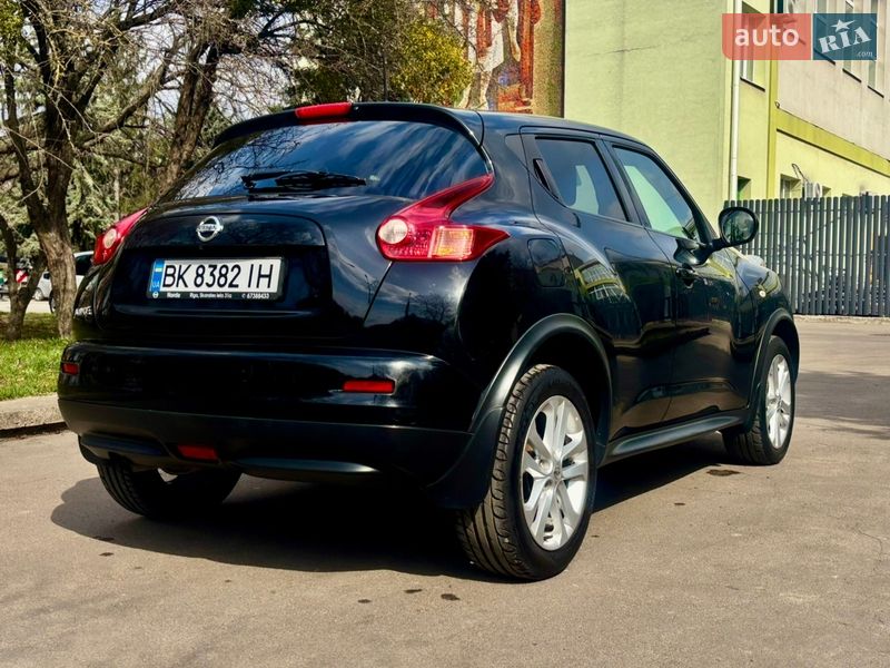 Внедорожник / Кроссовер Nissan Juke 2012 в Ровно