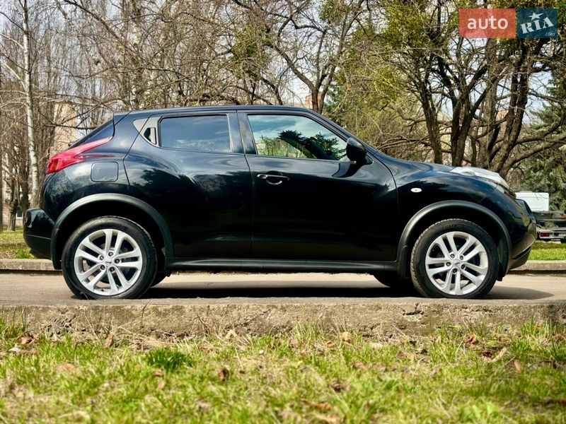 Внедорожник / Кроссовер Nissan Juke 2012 в Ровно