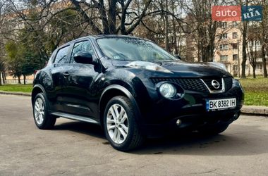 Внедорожник / Кроссовер Nissan Juke 2012 в Ровно