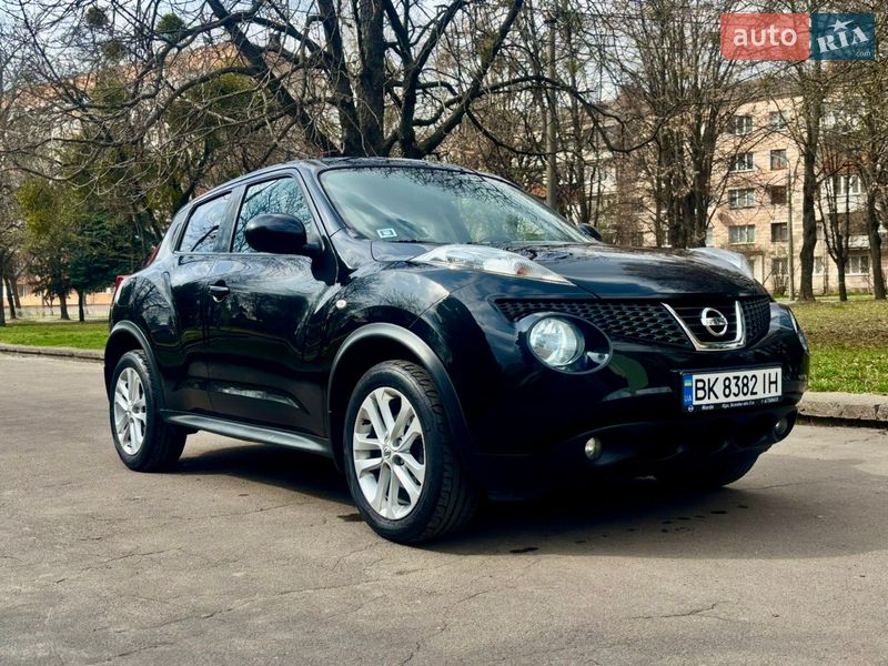 Внедорожник / Кроссовер Nissan Juke 2012 в Ровно