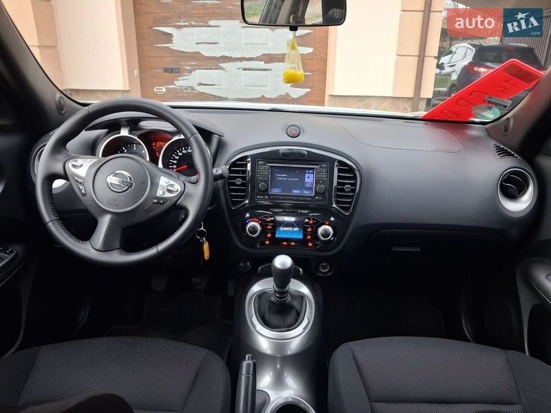 Позашляховик / Кросовер Nissan Juke 2011 в Калуші