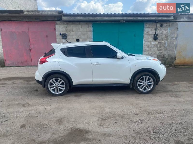 Позашляховик / Кросовер Nissan Juke 2013 в Харкові