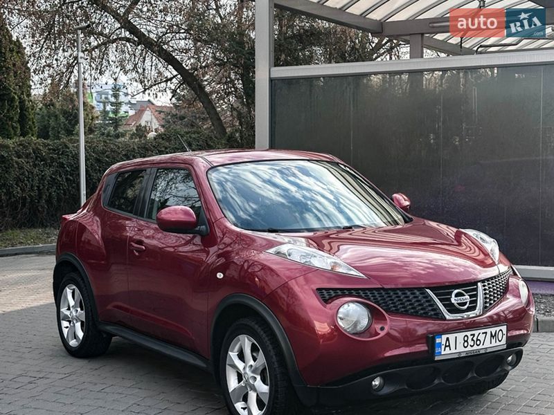 Позашляховик / Кросовер Nissan Juke 2012 в Києві