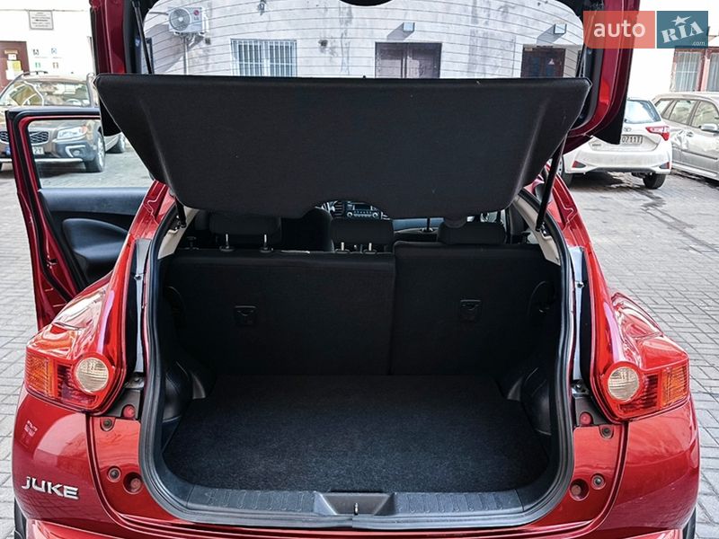 Позашляховик / Кросовер Nissan Juke 2012 в Києві