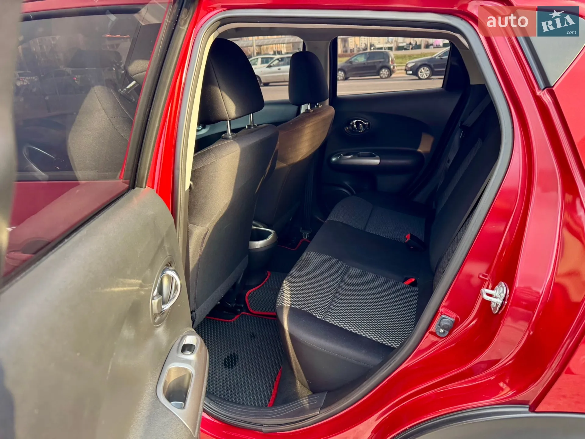 2017 Nissan Juke - мініатюра 17