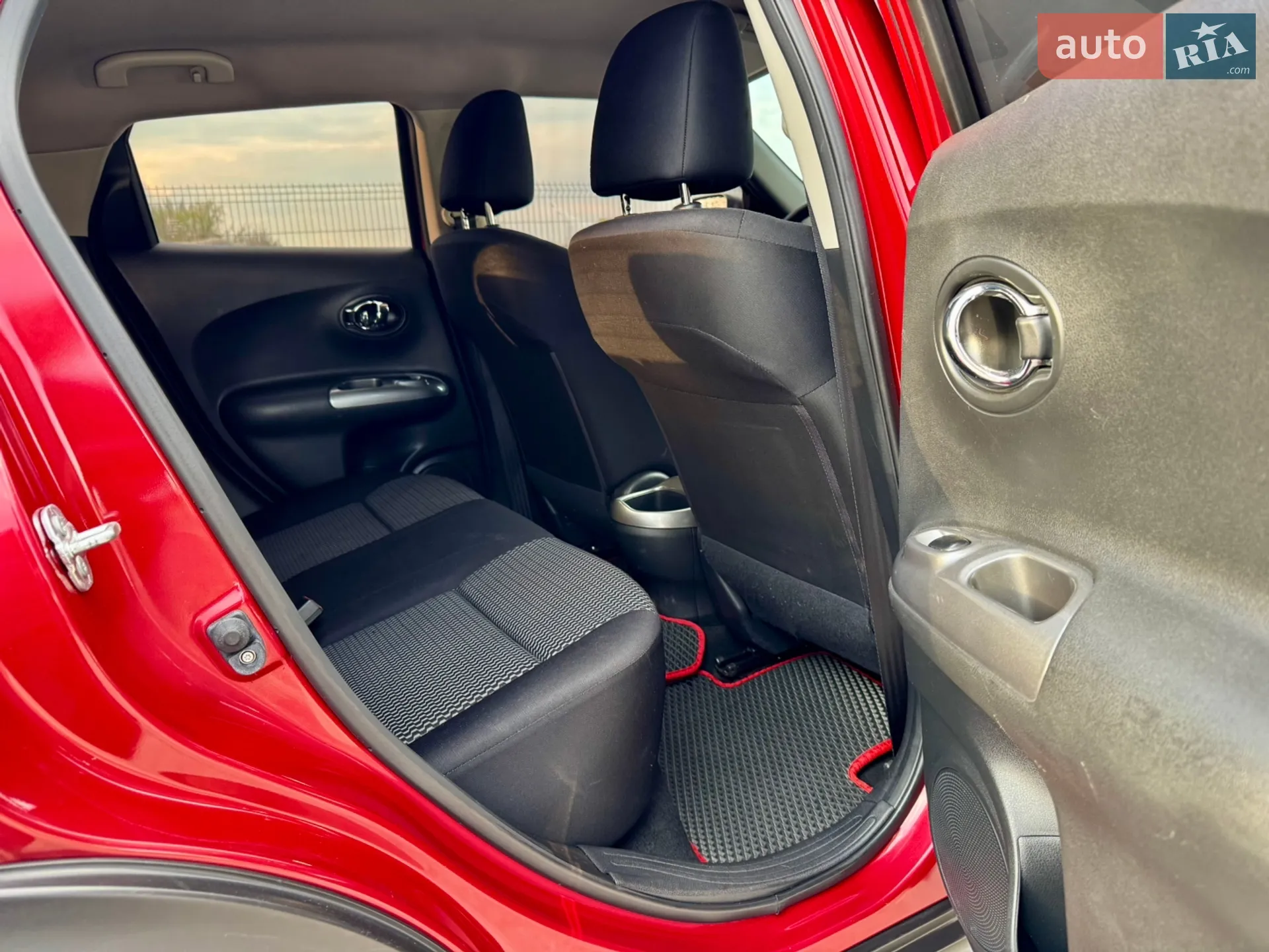 2017 Nissan Juke - мініатюра 26