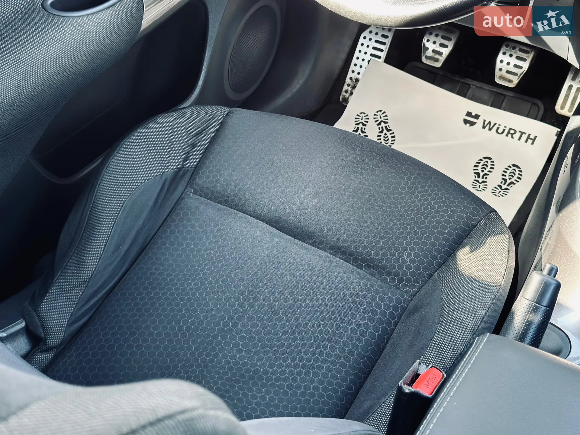 2012 Nissan Juke - мініатюра 30
