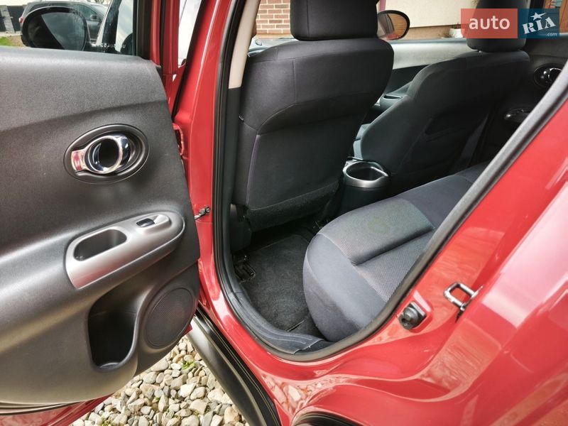 Позашляховик / Кросовер Nissan Juke 2012 в Коломиї