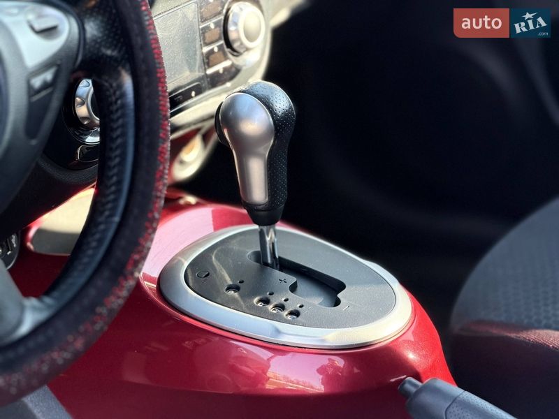 Позашляховик / Кросовер Nissan Juke 2011 в Кривому Розі