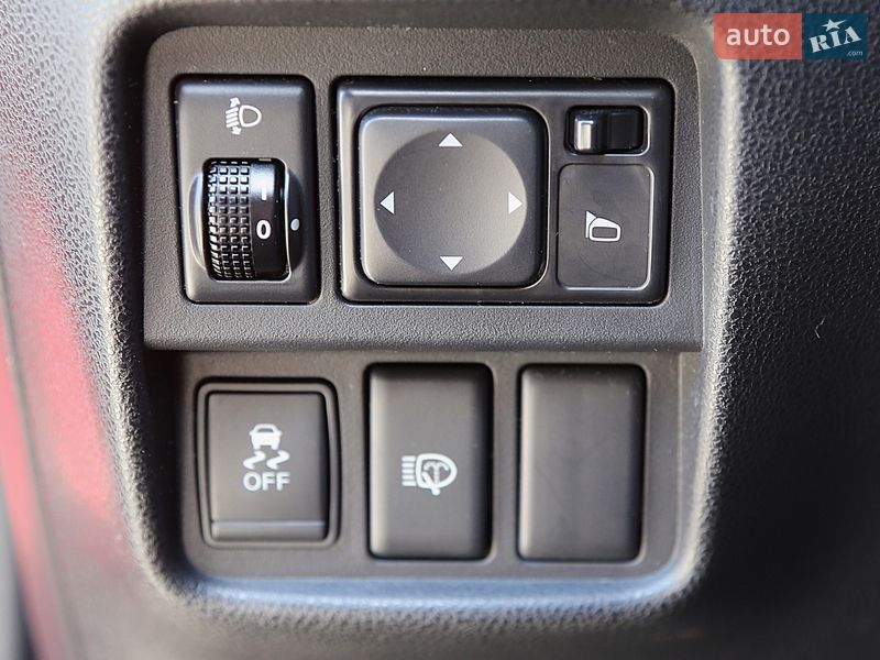 Позашляховик / Кросовер Nissan Juke 2012 в Києві фото 20 Позашляховик / Кросовер Nissan Juke 2012 в Києві