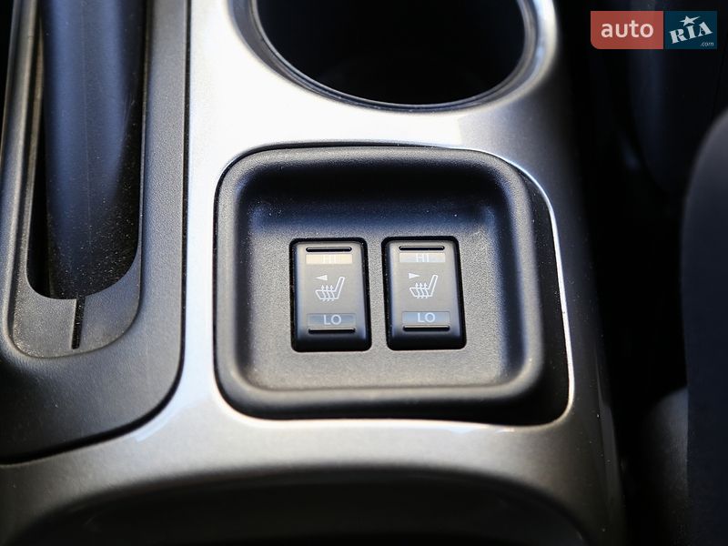 Позашляховик / Кросовер Nissan Juke 2012 в Києві фото 19 Позашляховик / Кросовер Nissan Juke 2012 в Києві