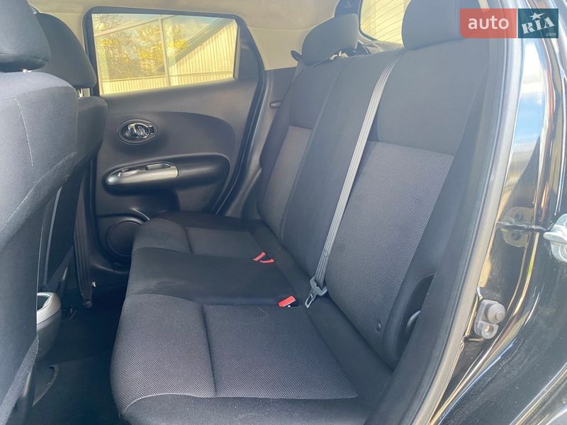 Внедорожник / Кроссовер Nissan Juke 2017 в Полтаве