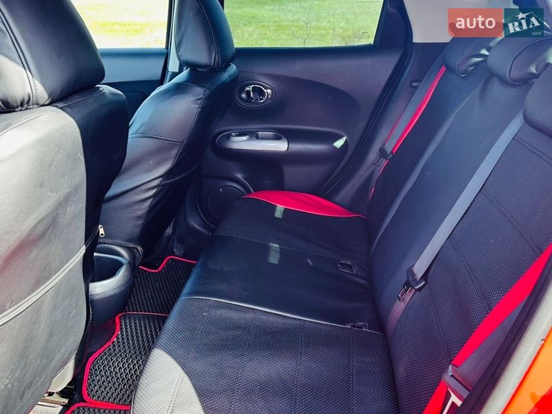 Позашляховик / Кросовер Nissan Juke 2017 в Павлограді