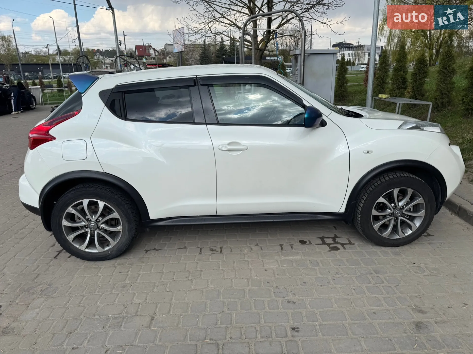 2014 Nissan Juke - мініатюра 2