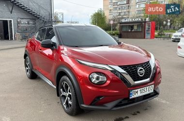 Внедорожник / Кроссовер Nissan Juke 2021 в Киеве