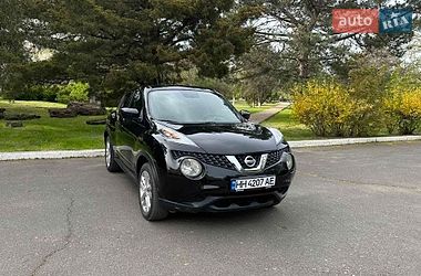 Позашляховик / Кросовер Nissan Juke 2015 в Одесі