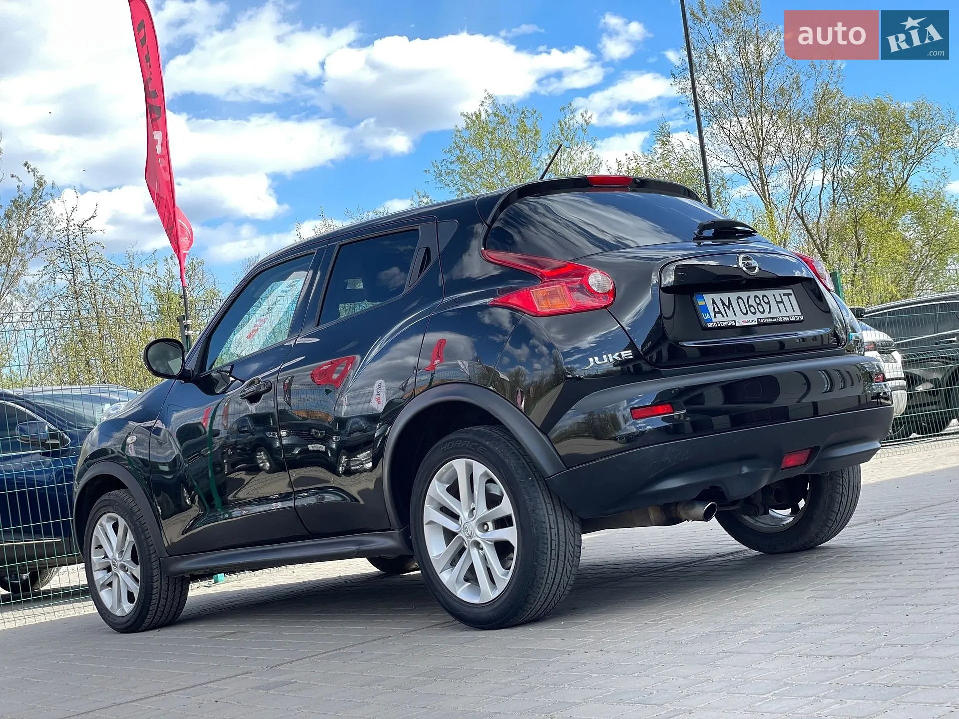 2010 Nissan Juke - мініатюра 18