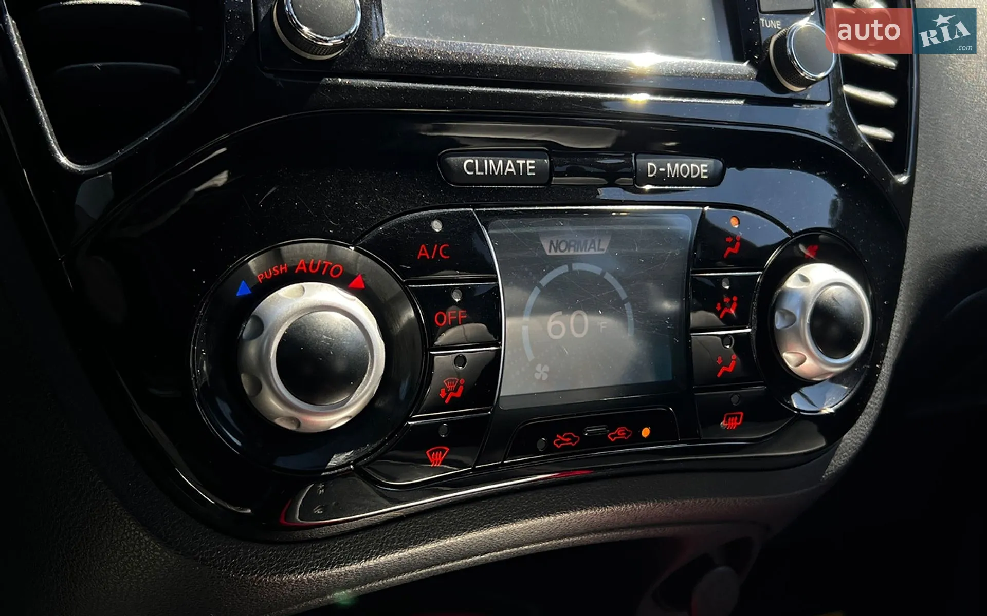 2015 Nissan Juke - мініатюра 14