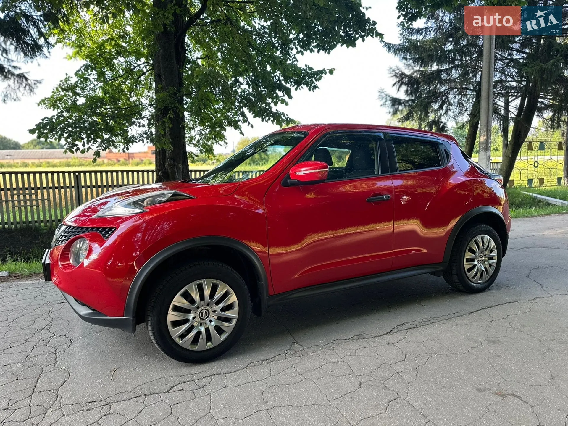 2017 Nissan Juke - мініатюра 2