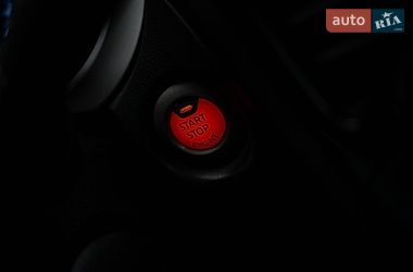Внедорожник / Кроссовер Nissan Juke 2016 в Киеве