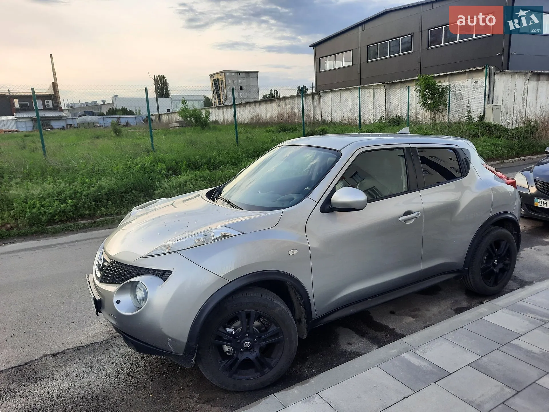 2011 Nissan Juke - мініатюра 2
