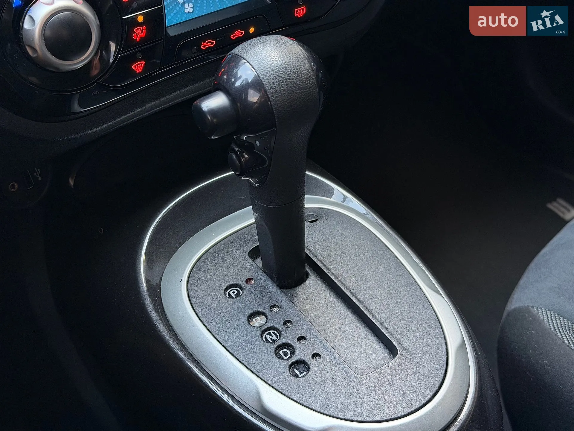2015 Nissan Juke - мініатюра 47