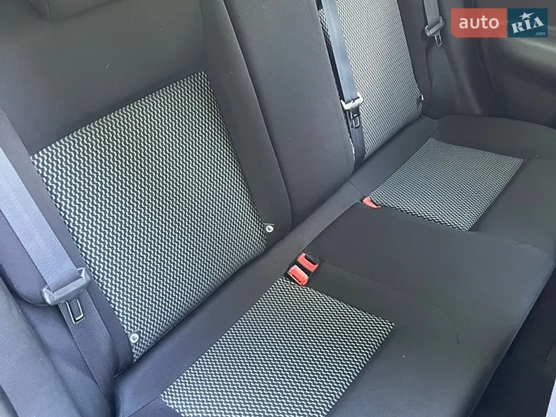 Nissan Juke 2017 VIN SJNFBAF15U7398640 фото оголошення 14 з 71