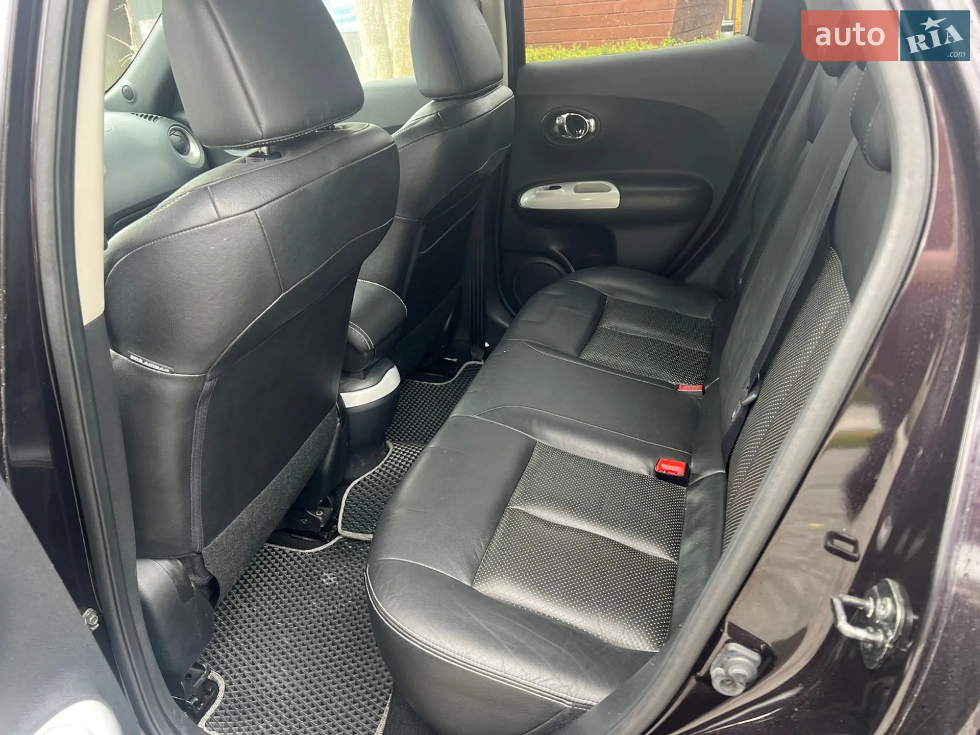 2012 Nissan Juke - мініатюра 11