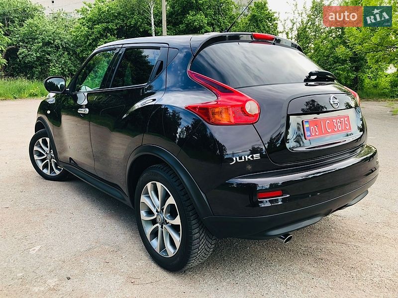 Внедорожник / Кроссовер Nissan Juke 2012 в Коростене