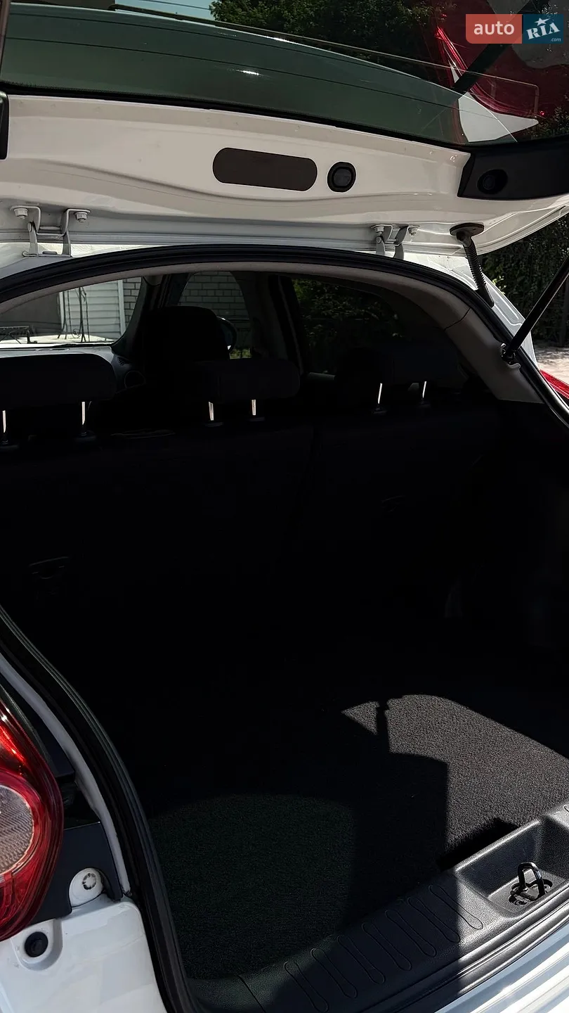 2013 Nissan Juke - мініатюра 10