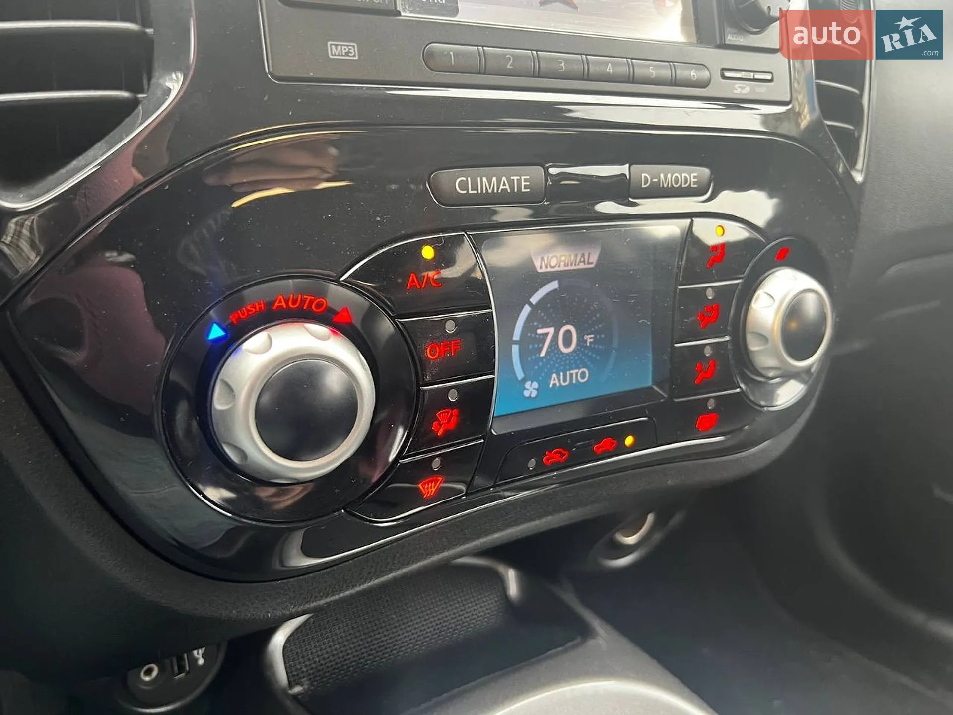 2013 Nissan Juke - мініатюра 26