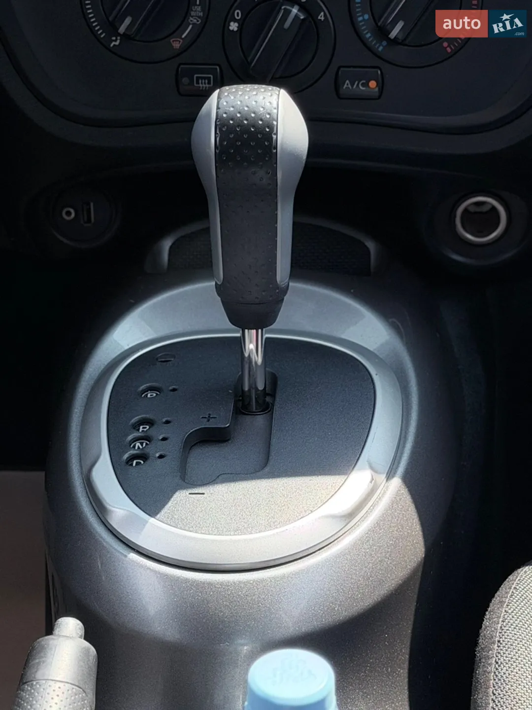 2014 Nissan Juke - мініатюра 32