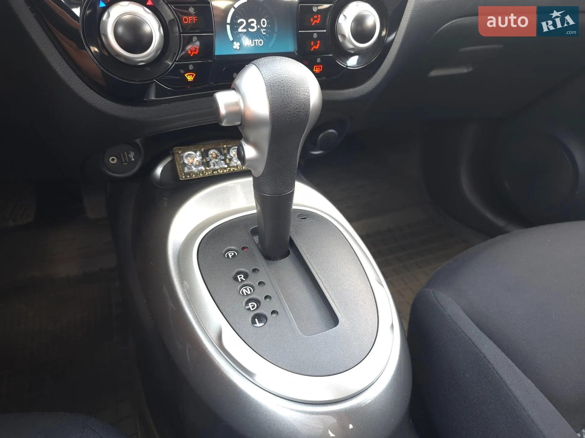 2017 Nissan Juke - мініатюра 16