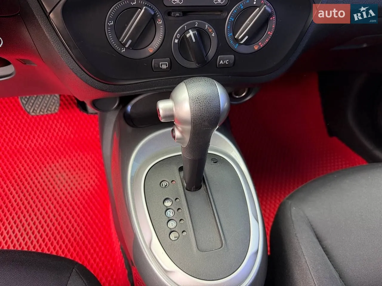 2018 Nissan Juke - мініатюра 31