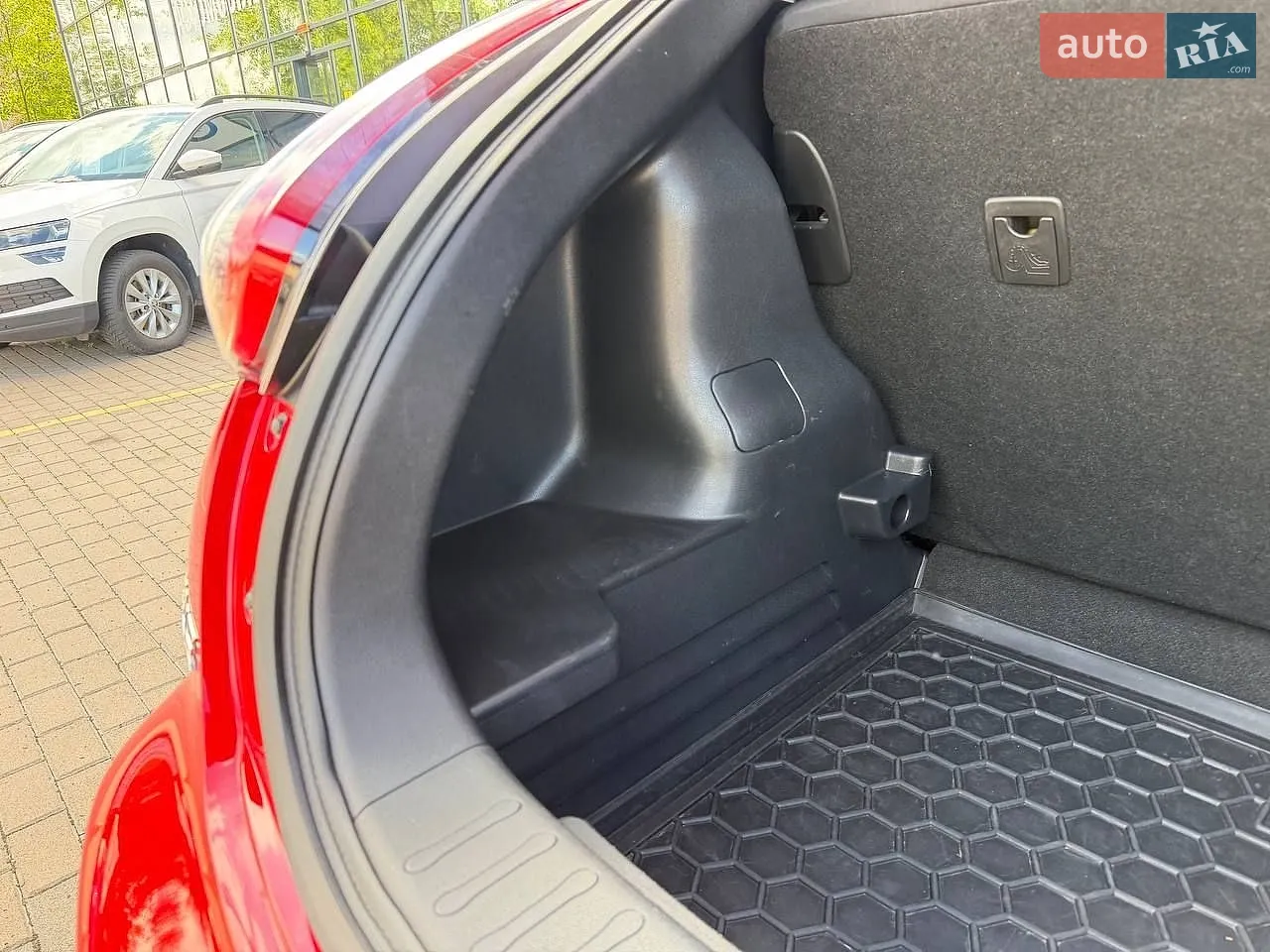 2018 Nissan Juke - мініатюра 48