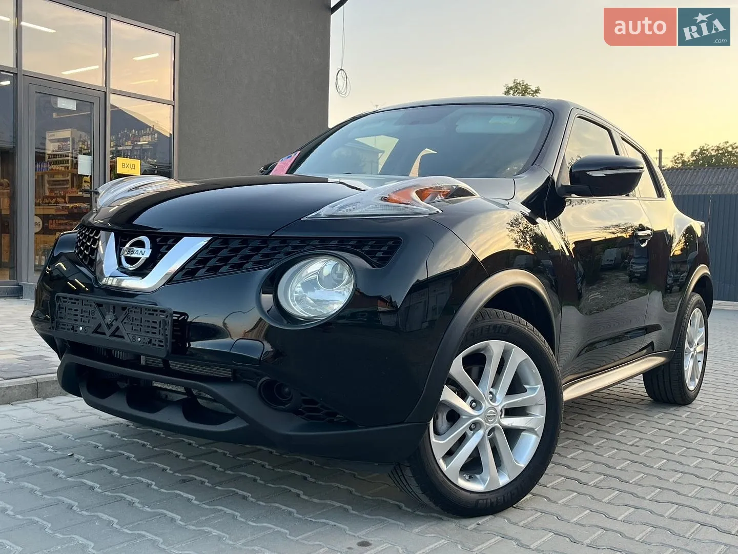 2017 Nissan Juke - мініатюра 10