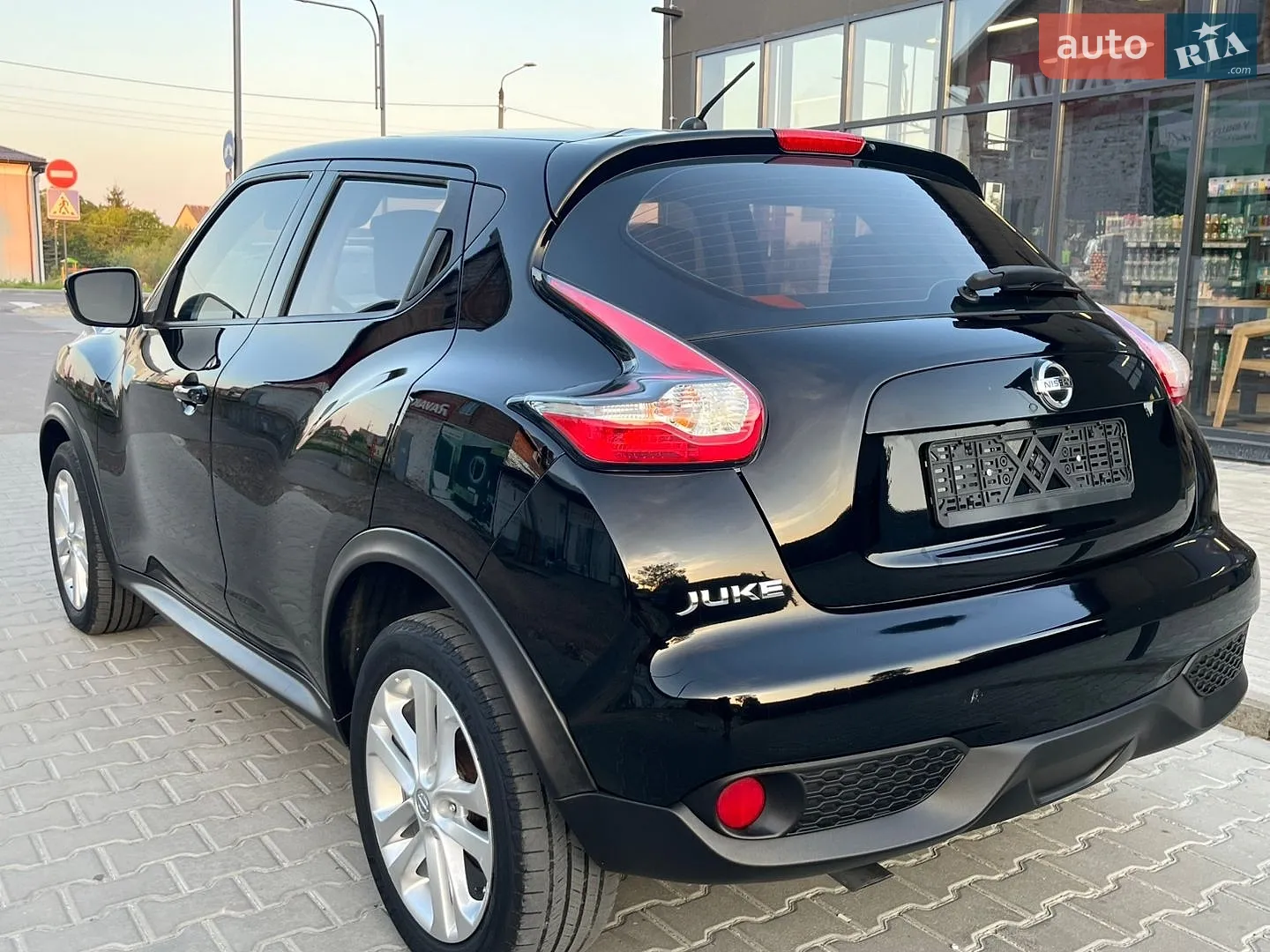 2017 Nissan Juke - мініатюра 15