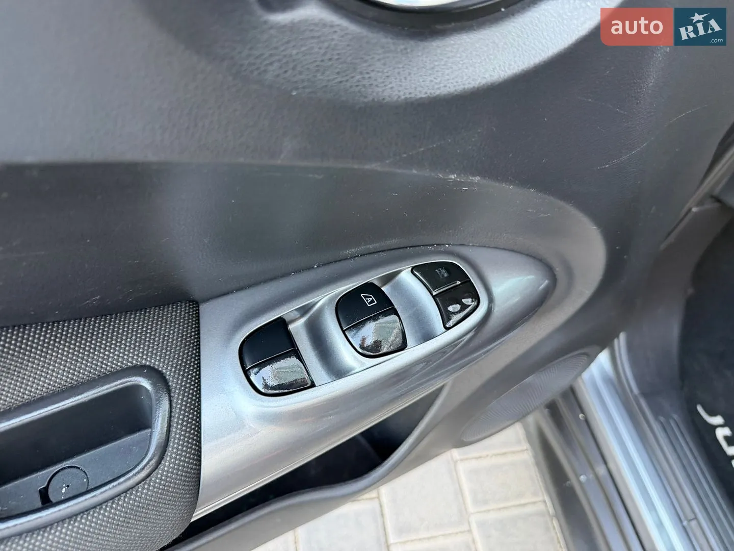 2014 Nissan Juke - мініатюра 34