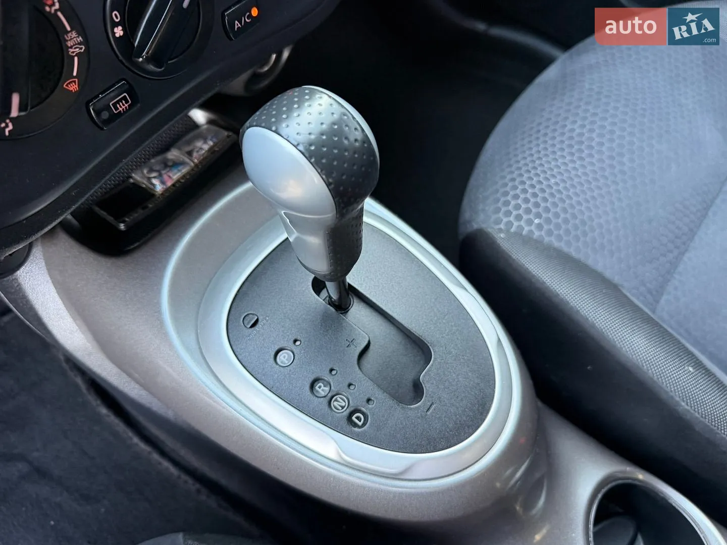 2014 Nissan Juke - мініатюра 40