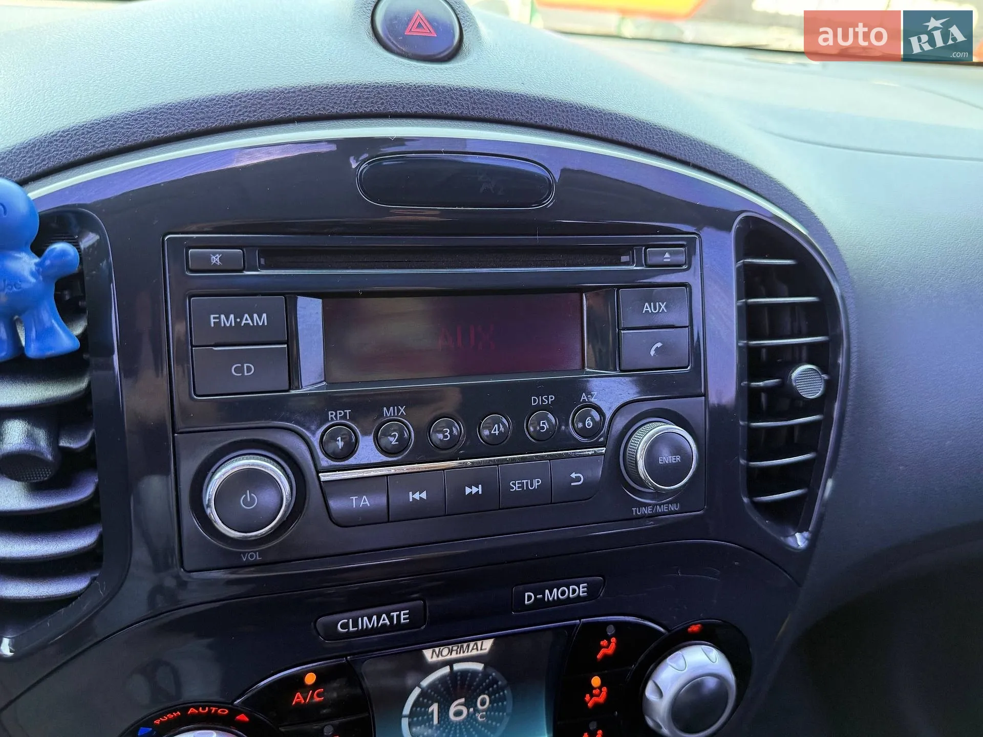 2011 Nissan Juke - мініатюра 15
