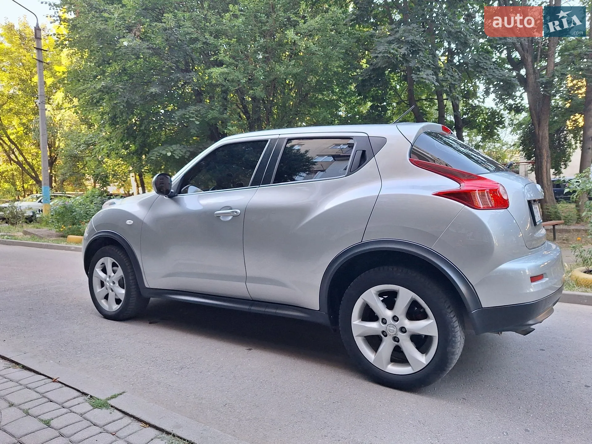 2010 Nissan Juke - мініатюра 12