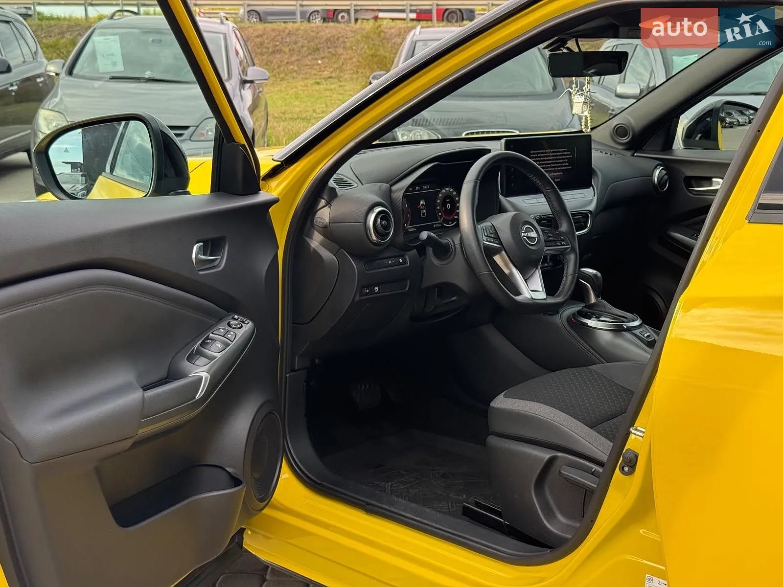2024 Nissan Juke - мініатюра 23