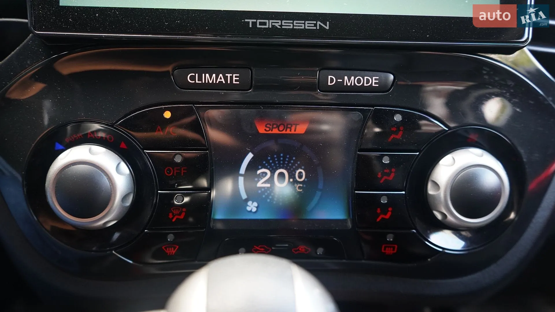 2012 Nissan Juke - мініатюра 35