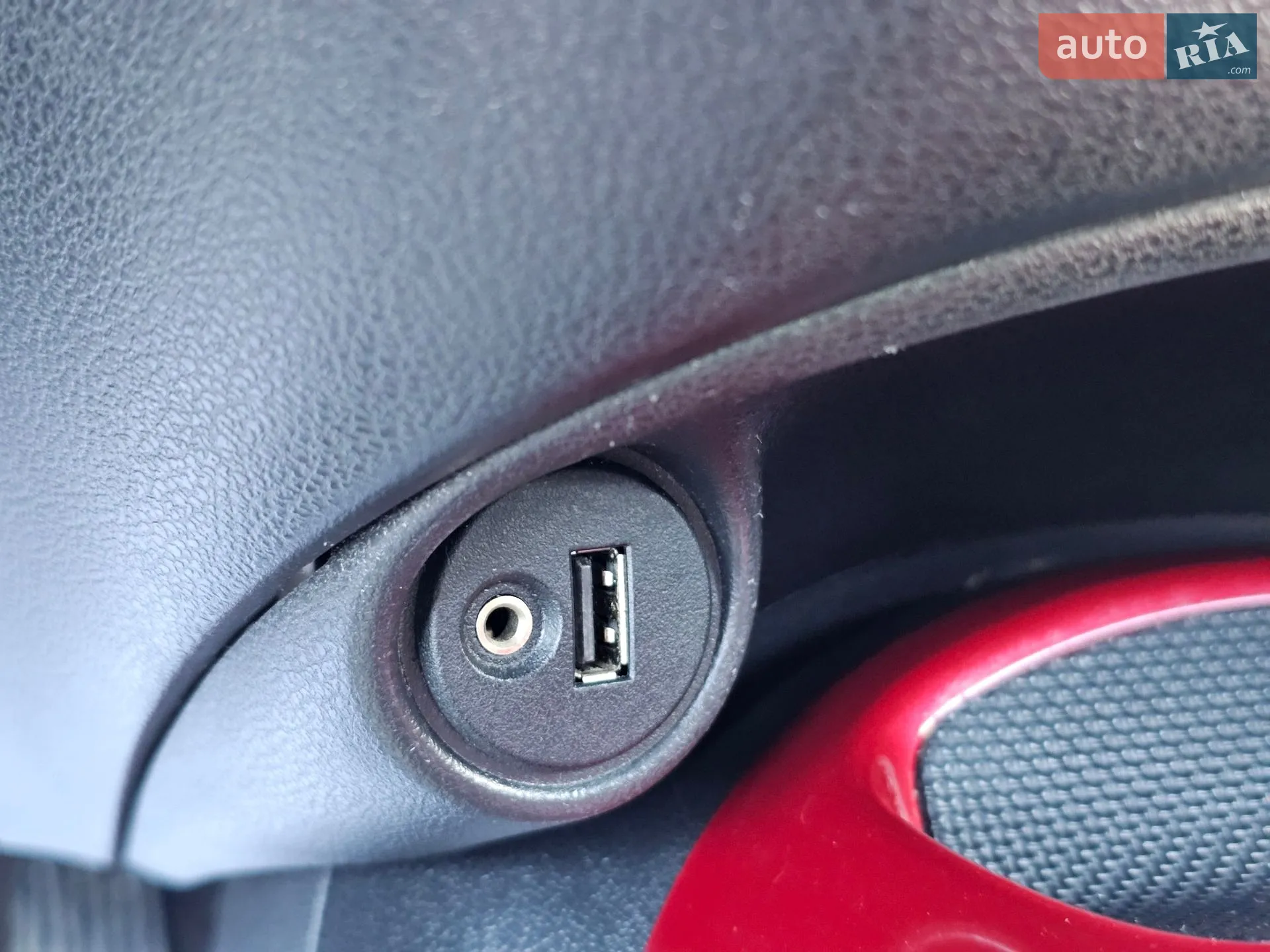 2014 Nissan Juke - мініатюра 32