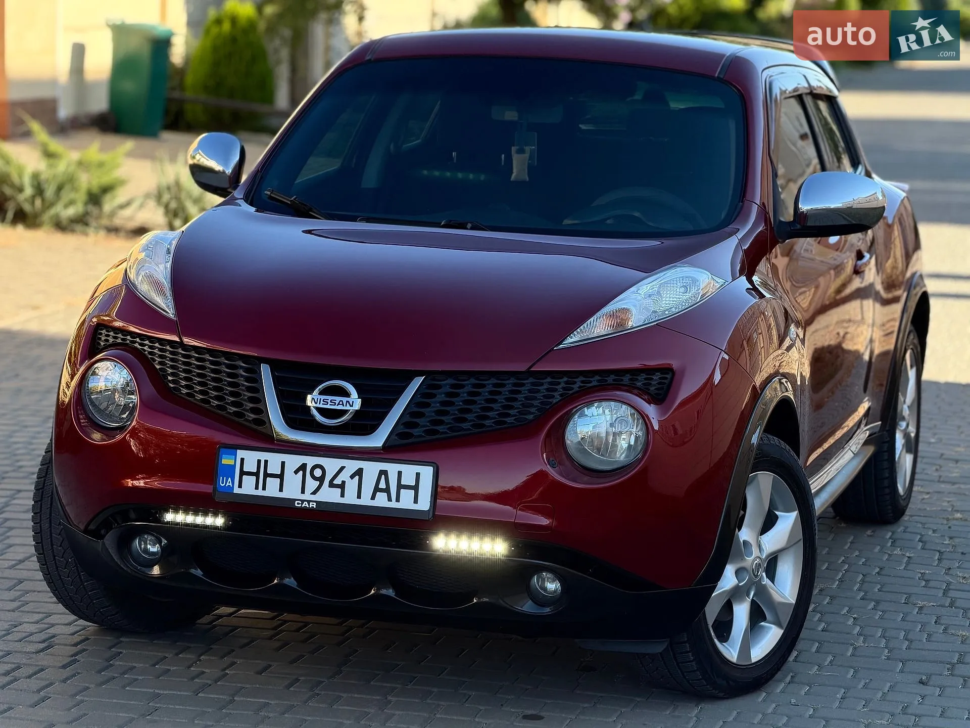 2011 Nissan Juke - мініатюра 2