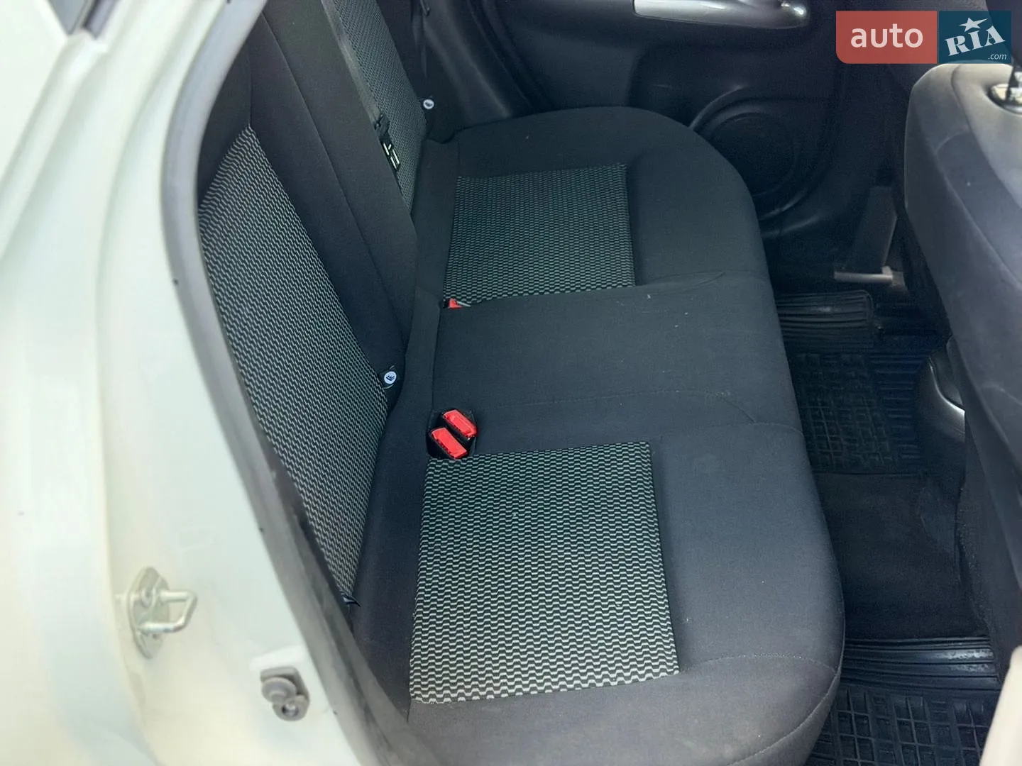 2018 Nissan Juke - мініатюра 18