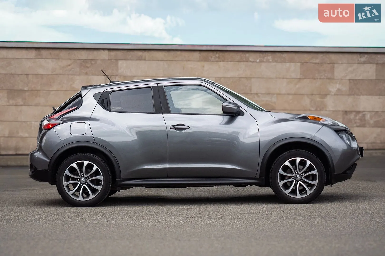 2016 Nissan Juke - мініатюра 2