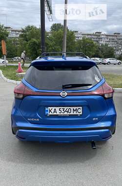 Позашляховик / Кросовер Nissan Kicks 2021 в Києві