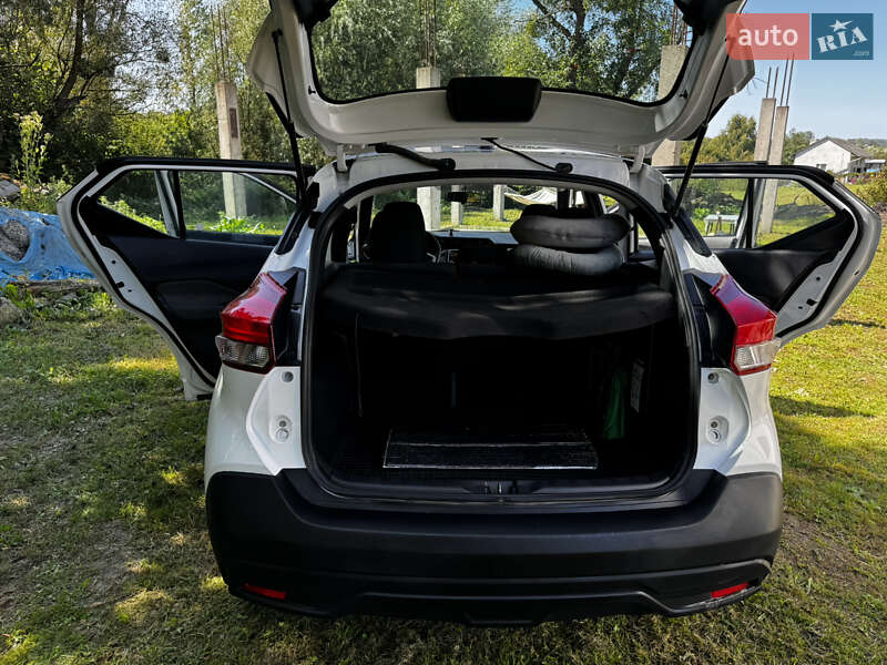 Позашляховик / Кросовер Nissan Kicks 2018 в Львові